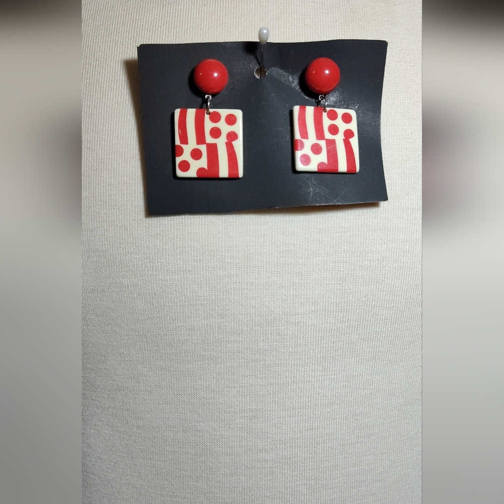 Red and White Lucite Dangle Geometric Polka Dot/ Stripes Earrings